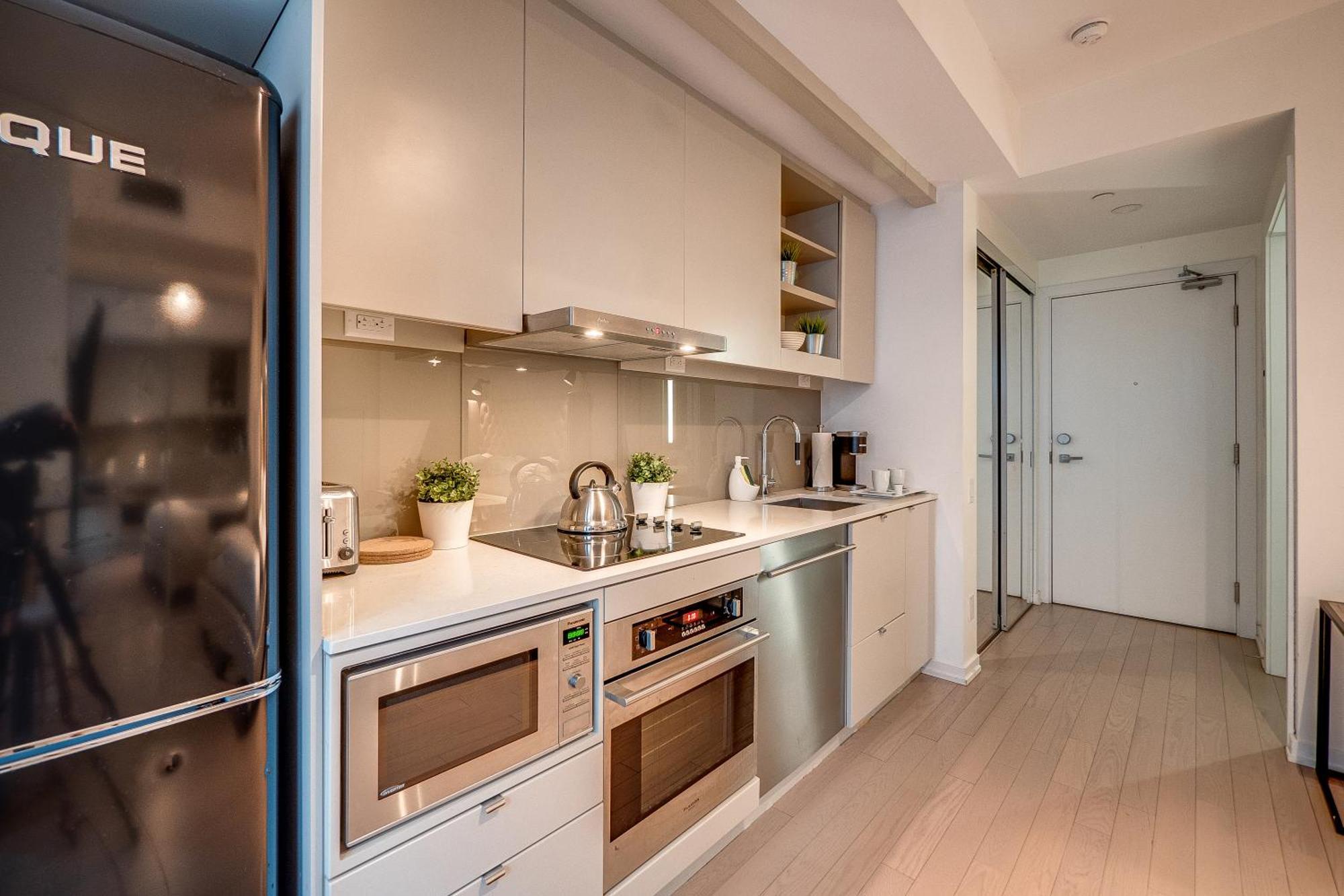 Modern Suite On Peter St - City View Toronto Esterno foto