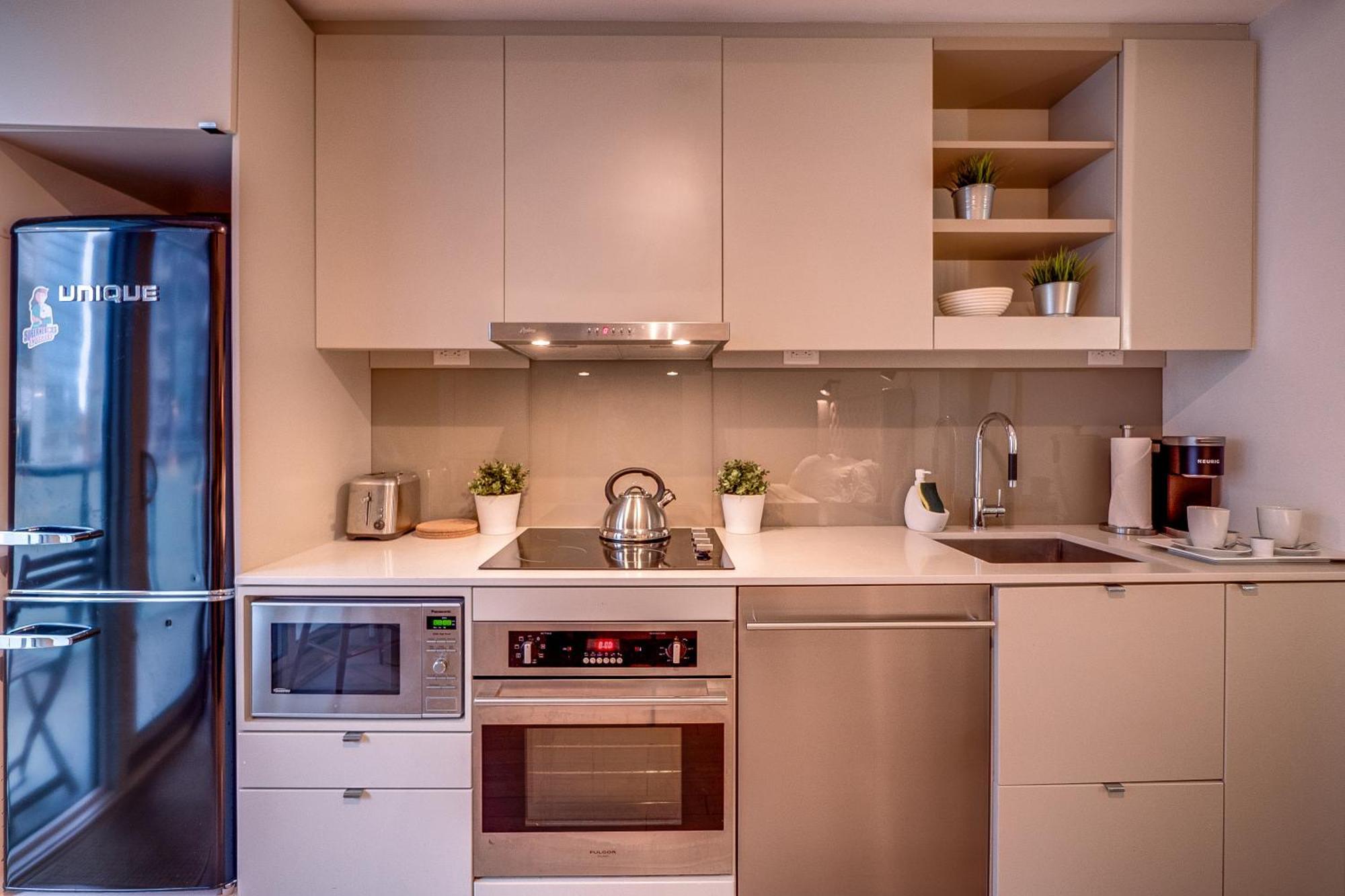 Modern Suite On Peter St - City View Toronto Esterno foto